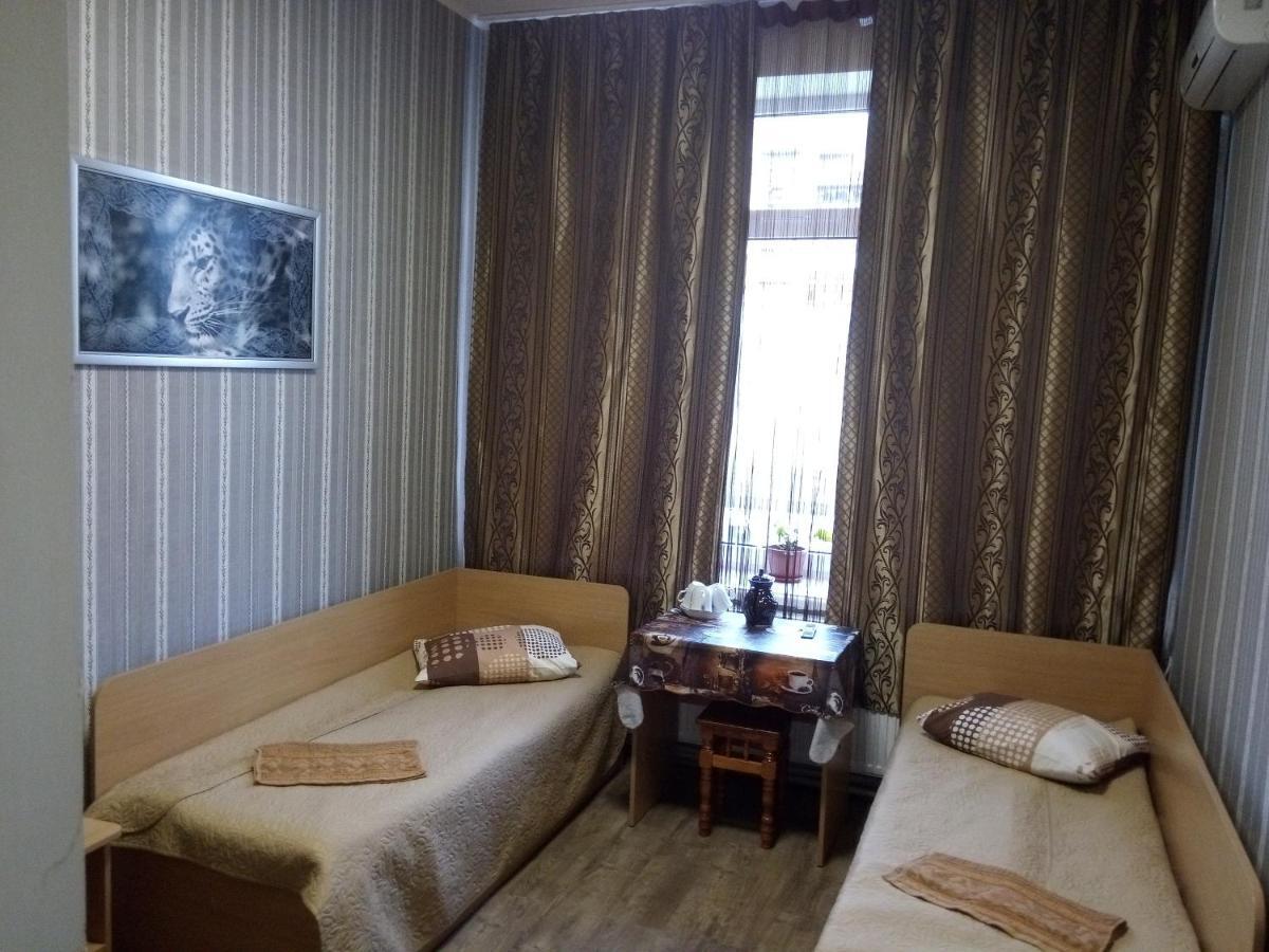 Hotel As 1 Ujhorod Exterior foto